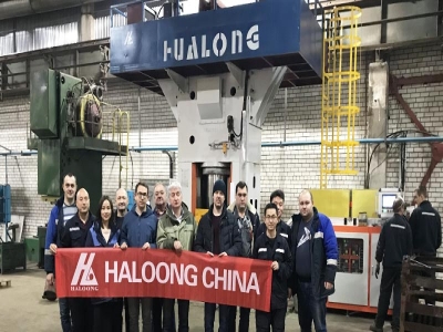 如何利用伺服壓力機實現(xiàn)與國際鍛件市場需求的完美結合